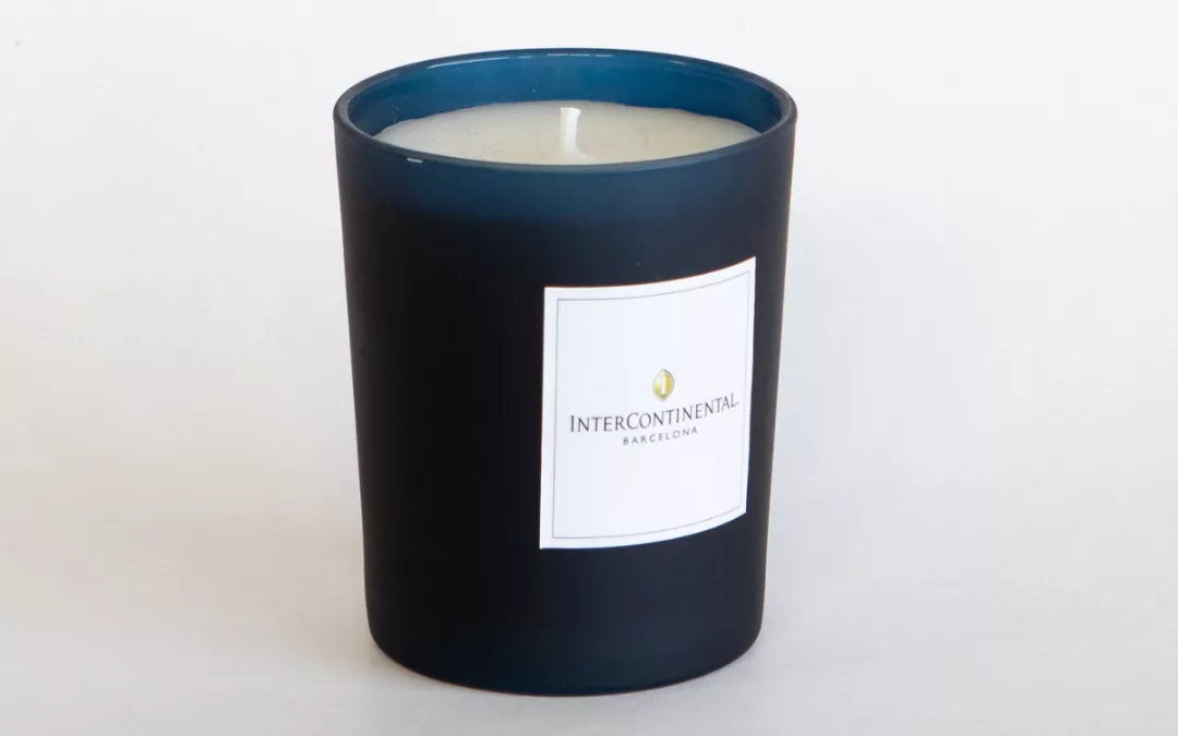 AROMA Y CIENCIA:¿CÓMO LLEGA EL AROMA A LA MENTE DEL CONSUMIDOR?AROMA Y CIENCIA: